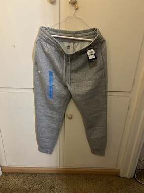 Under Armour Women's Rival Fleece Joggers - Heather Gray - Size Large